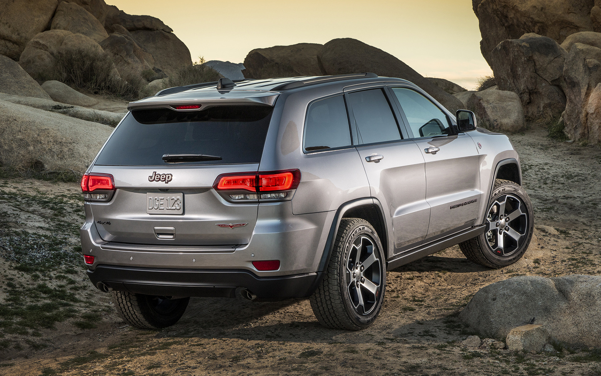 2017 Jeep Grand Cherokee Trailhawk Wallpapers And Hd Images Car Pixel