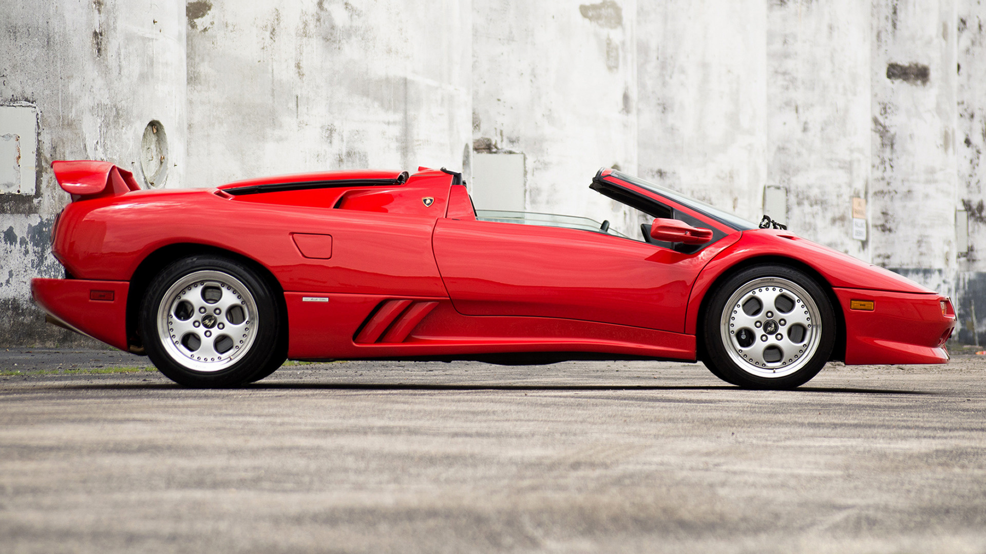 Lamborghini diablo vt roadster