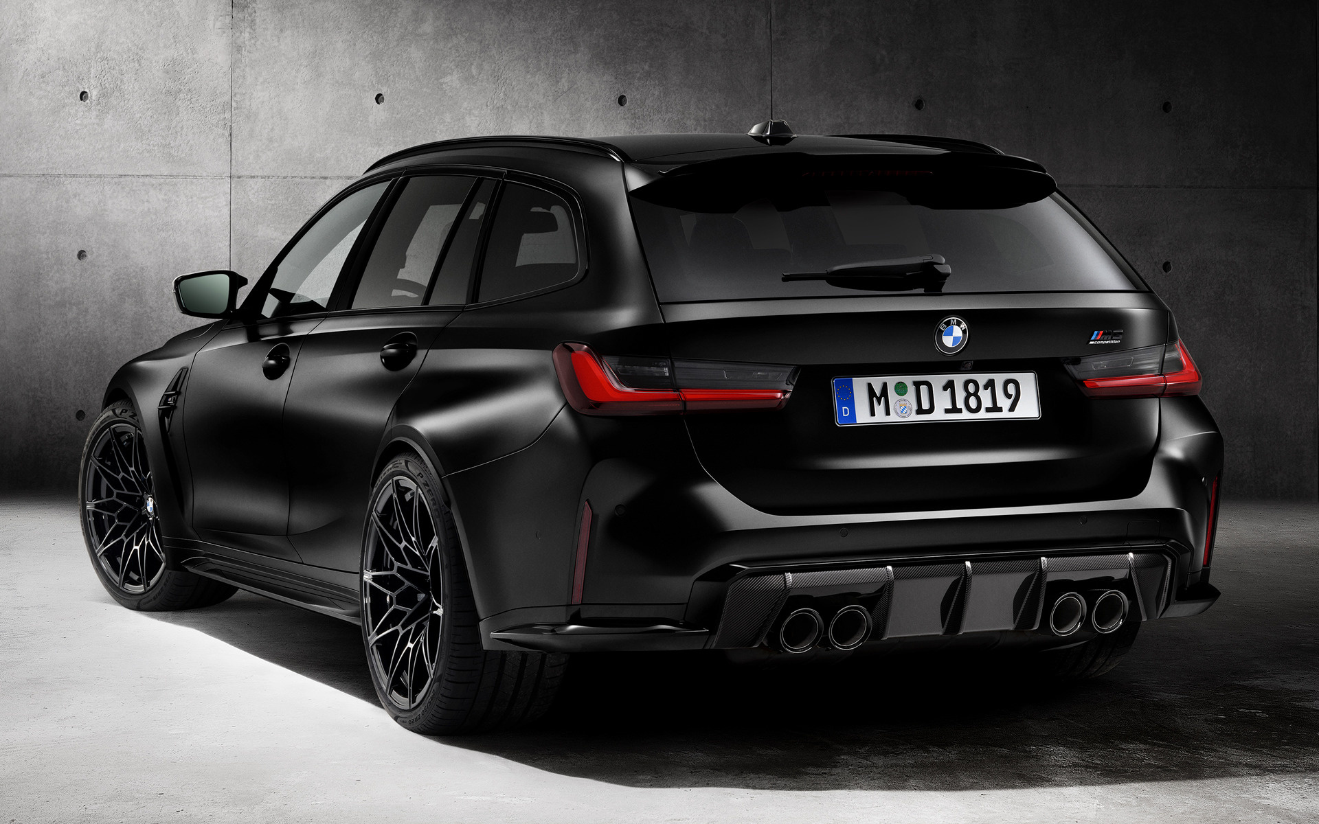 M3 competition 2023. BMW m3 g81 Touring. M3 Touring 2021. BMW m3 2022. БМВ м3 2022.