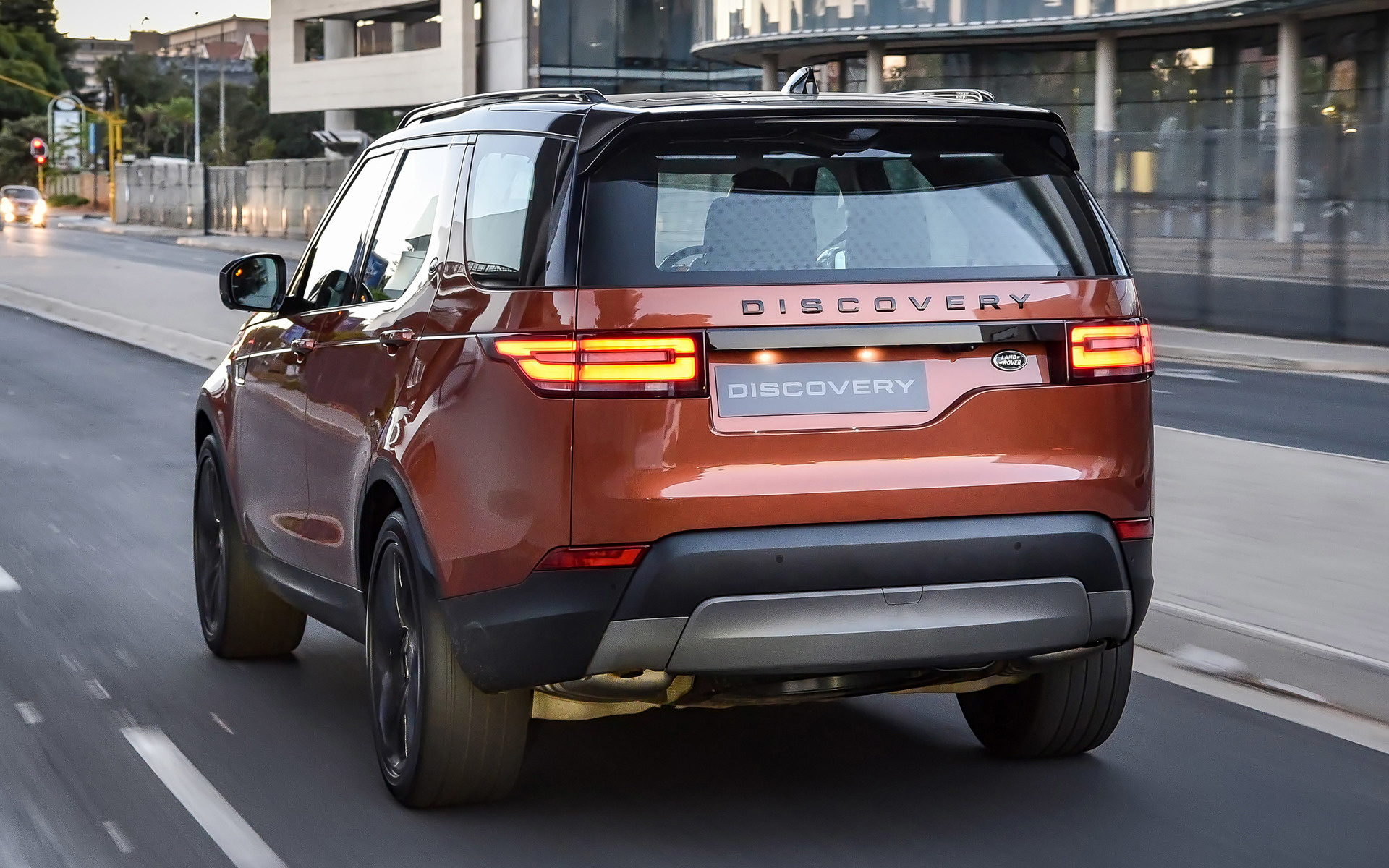 First discovery. Land Rover Discovery 5 first Edition. Land Rover Discovery 5 Black Edition. Land Rover Discovery first Edition. Discovery 4 2016.