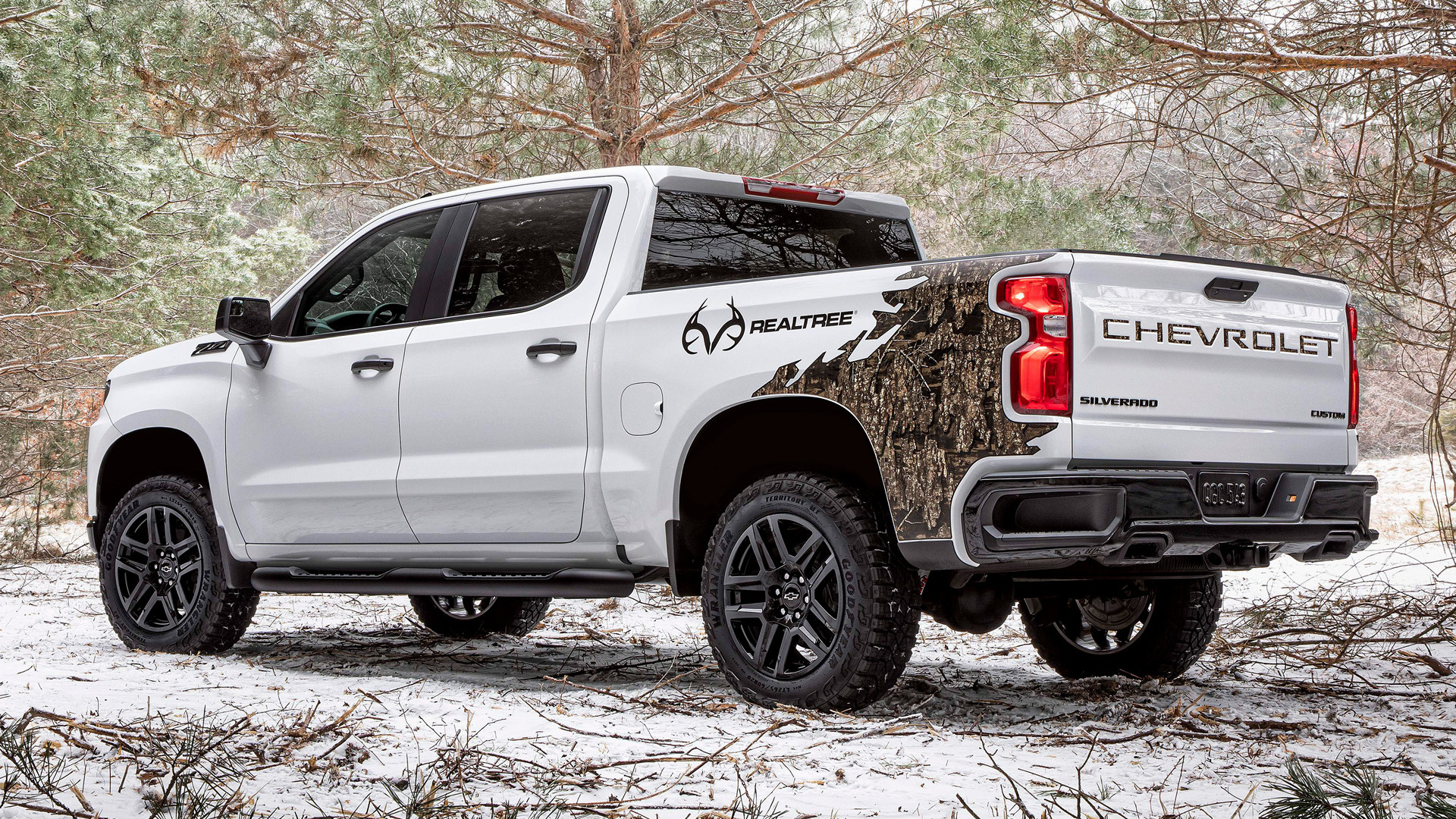 2021 Chevrolet Silverado Z71 Custom Crew Cab Realtree Edition