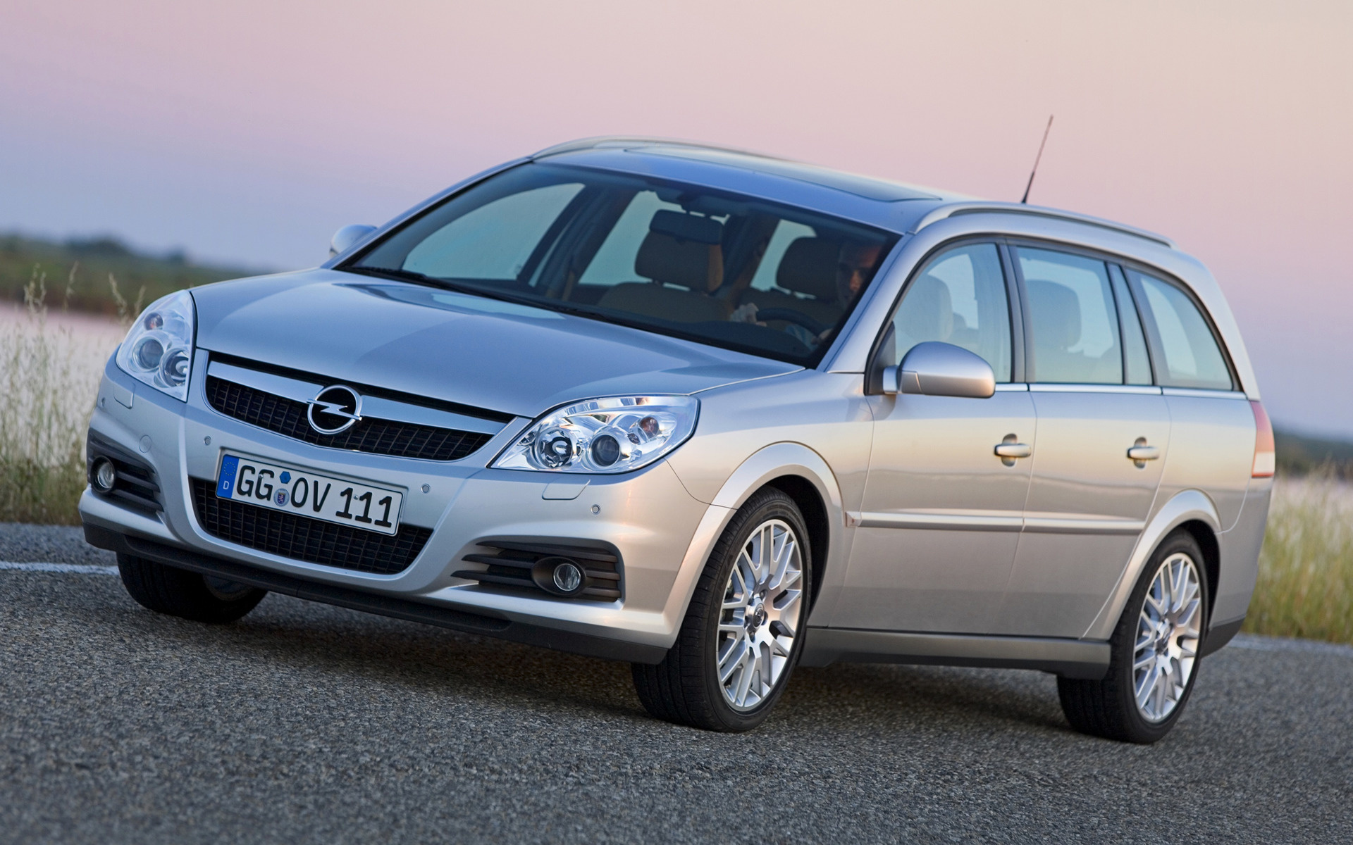 Вектра караван. Opel Vectra c 2008 универсал. Opel Vectra универсал 2005. Опель Вектра с 2005 универсал. Опель Вектра 2006 универсал.