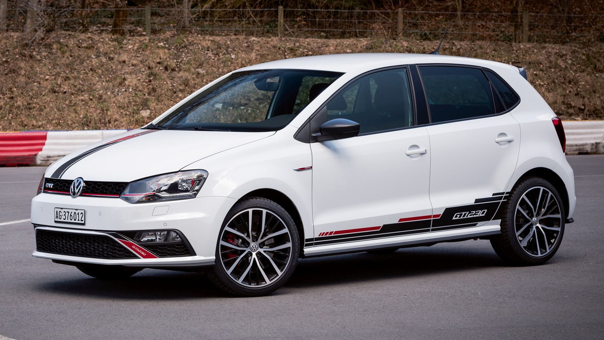 2016 Volkswagen Polo GTI 230 5-door - Wallpapers and HD Images | Car Pixel