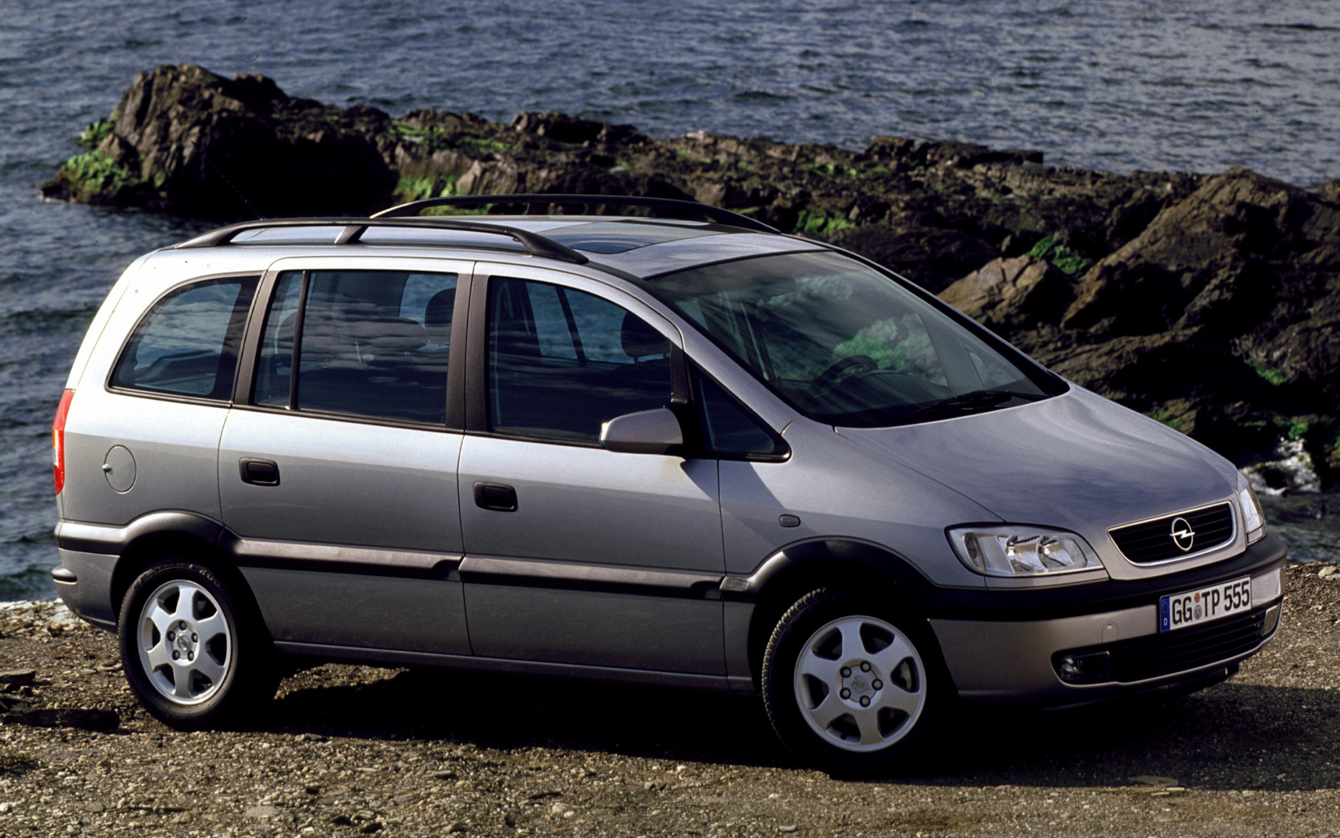 Opel Zafira - Wallpapers and HD Images | Pixel