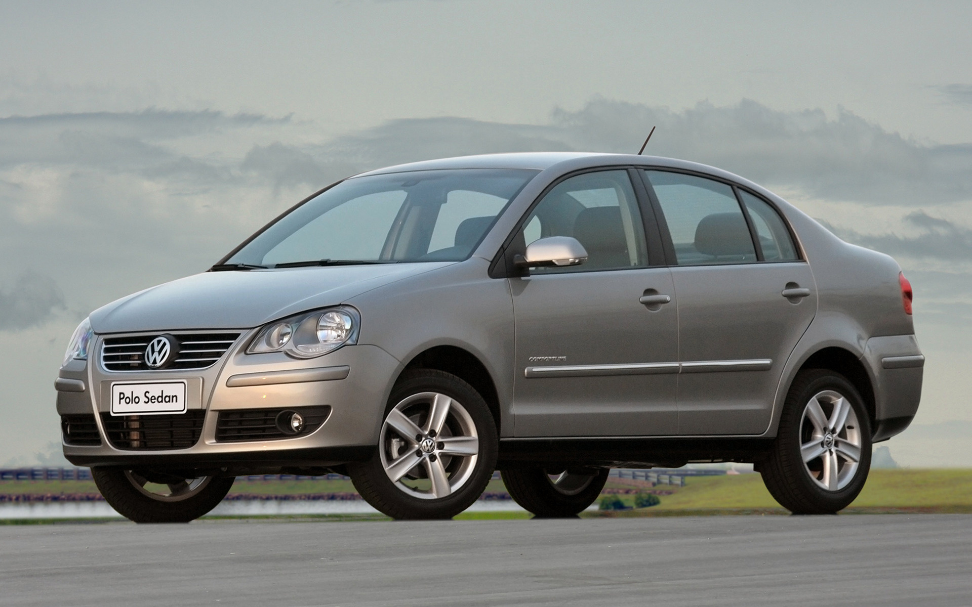 Polo berlina cheap