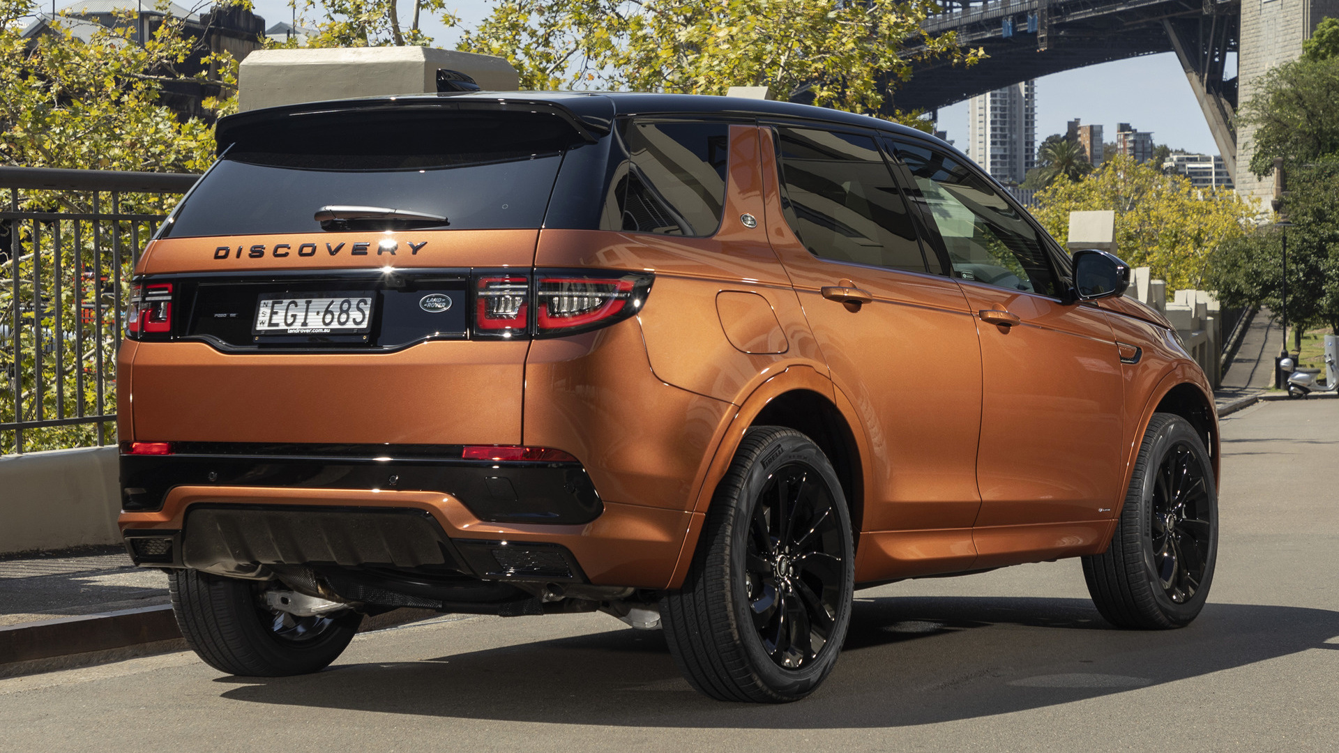 2020 Land Rover Discovery Sport R Dynamic Black Pack Au Wallpapers