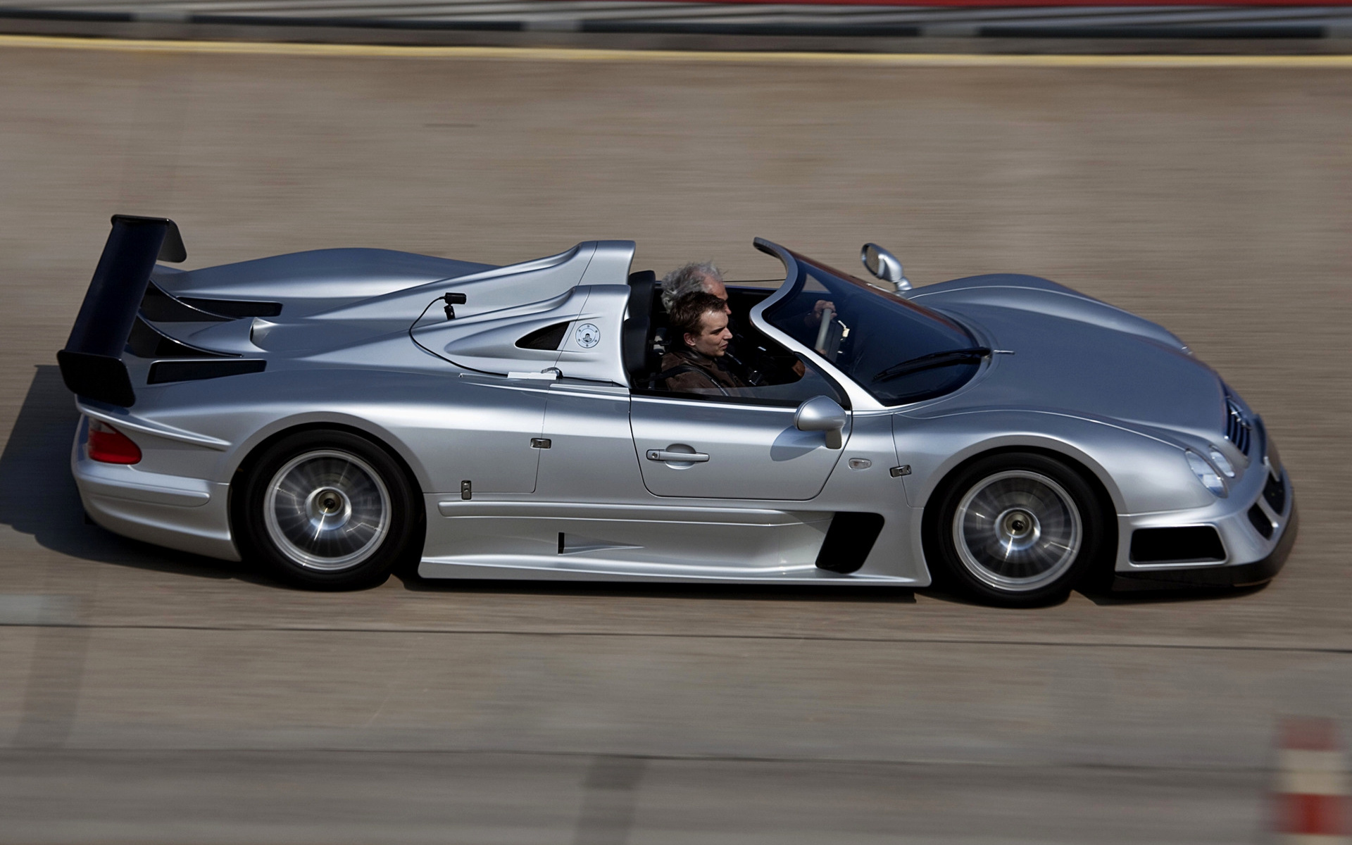 Mercedes-Benz CLK GTR 1998