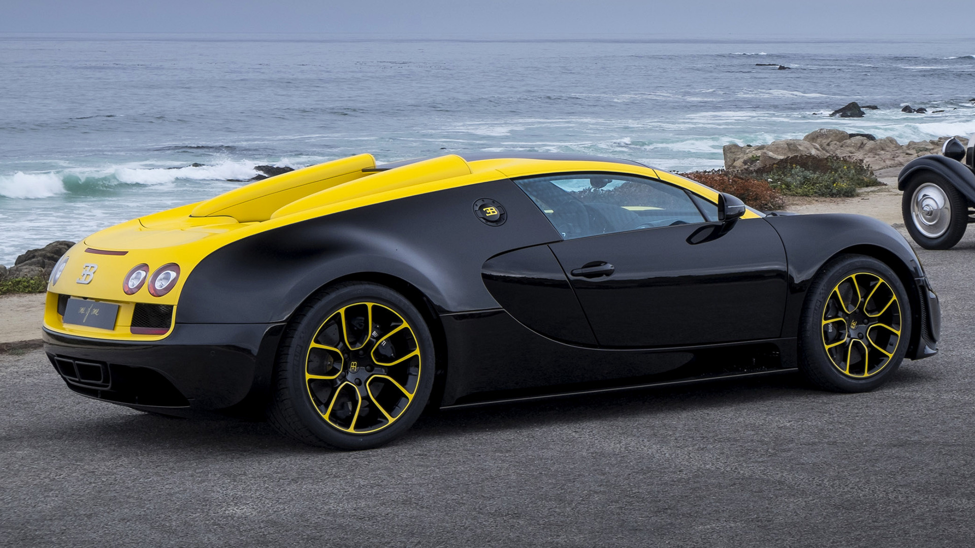 An Unparalleled Automotive Masterpiece: The 2014 Bugatti Veyron Grand Sport Vitesse 1 Of 1