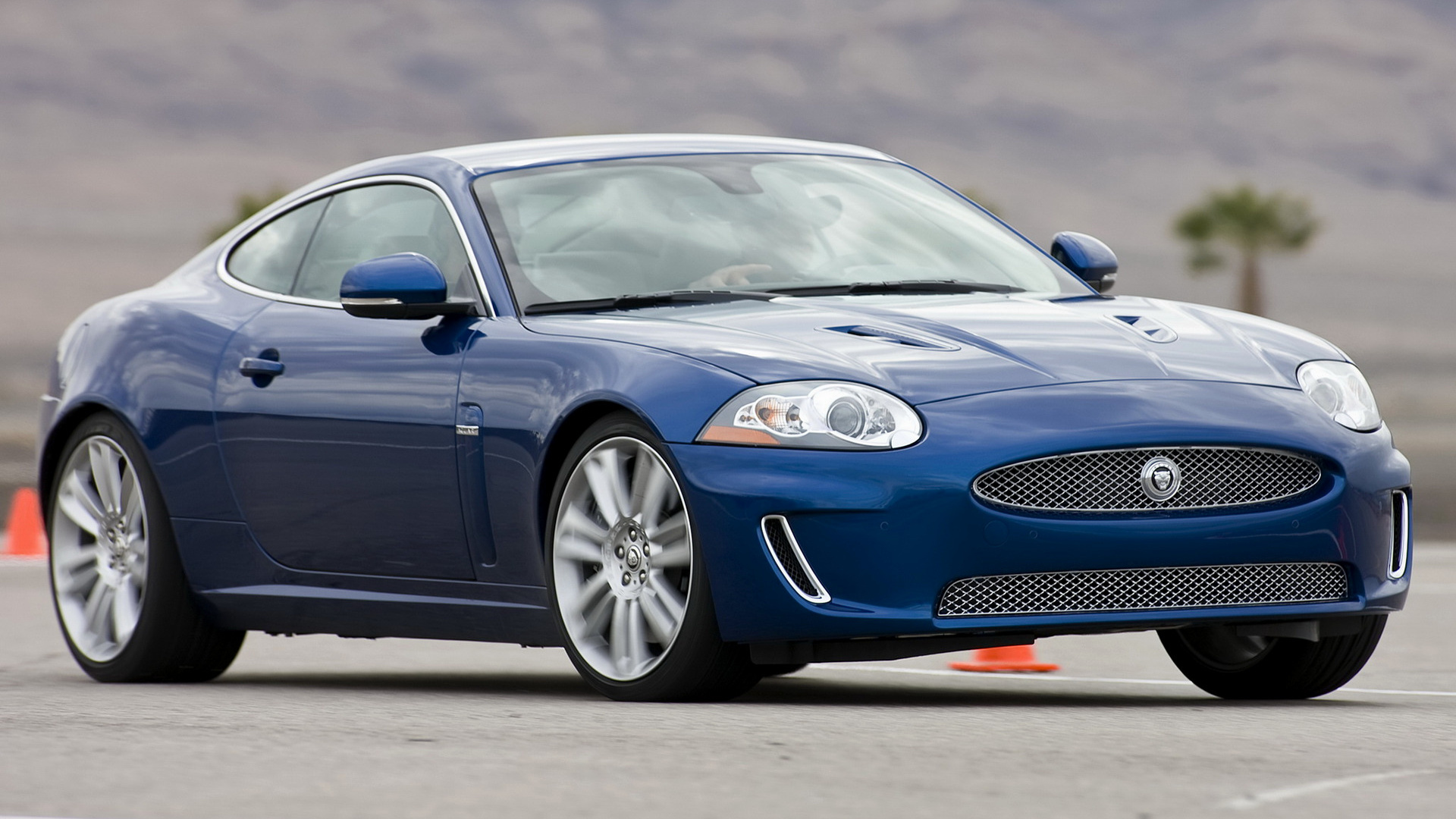 Jaguar XKR Coupe