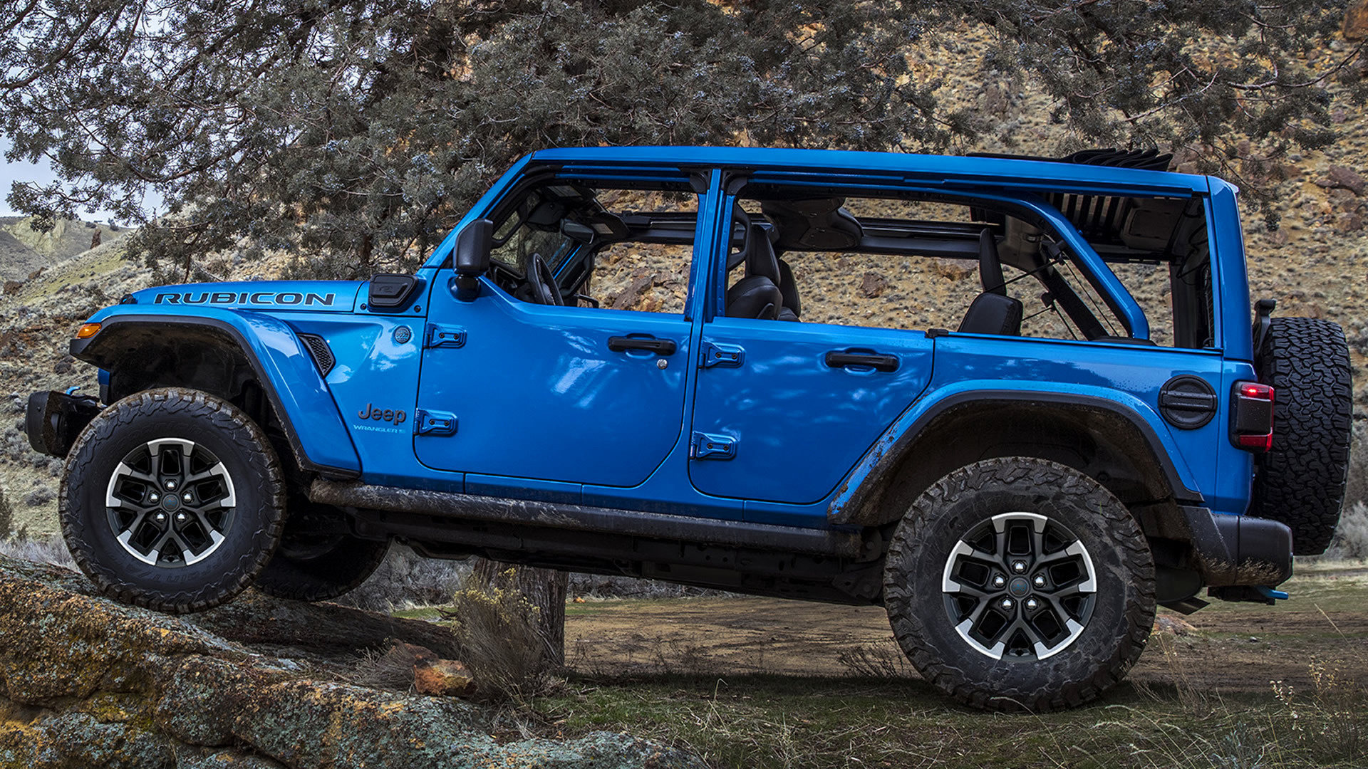 2024 Jeep Wrangler Unlimited PlugIn Hybrid Rubicon X Тапети за