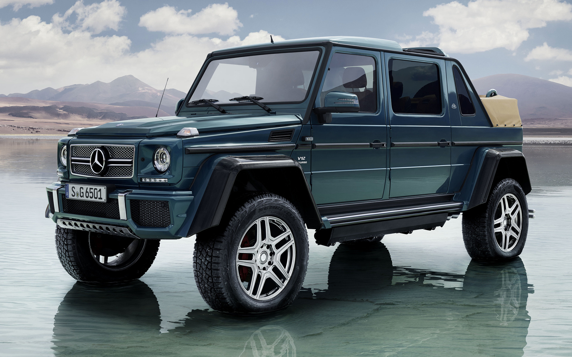 17 Mercedes Maybach G Class Landaulet Wallpapers And Hd Images Car Pixel