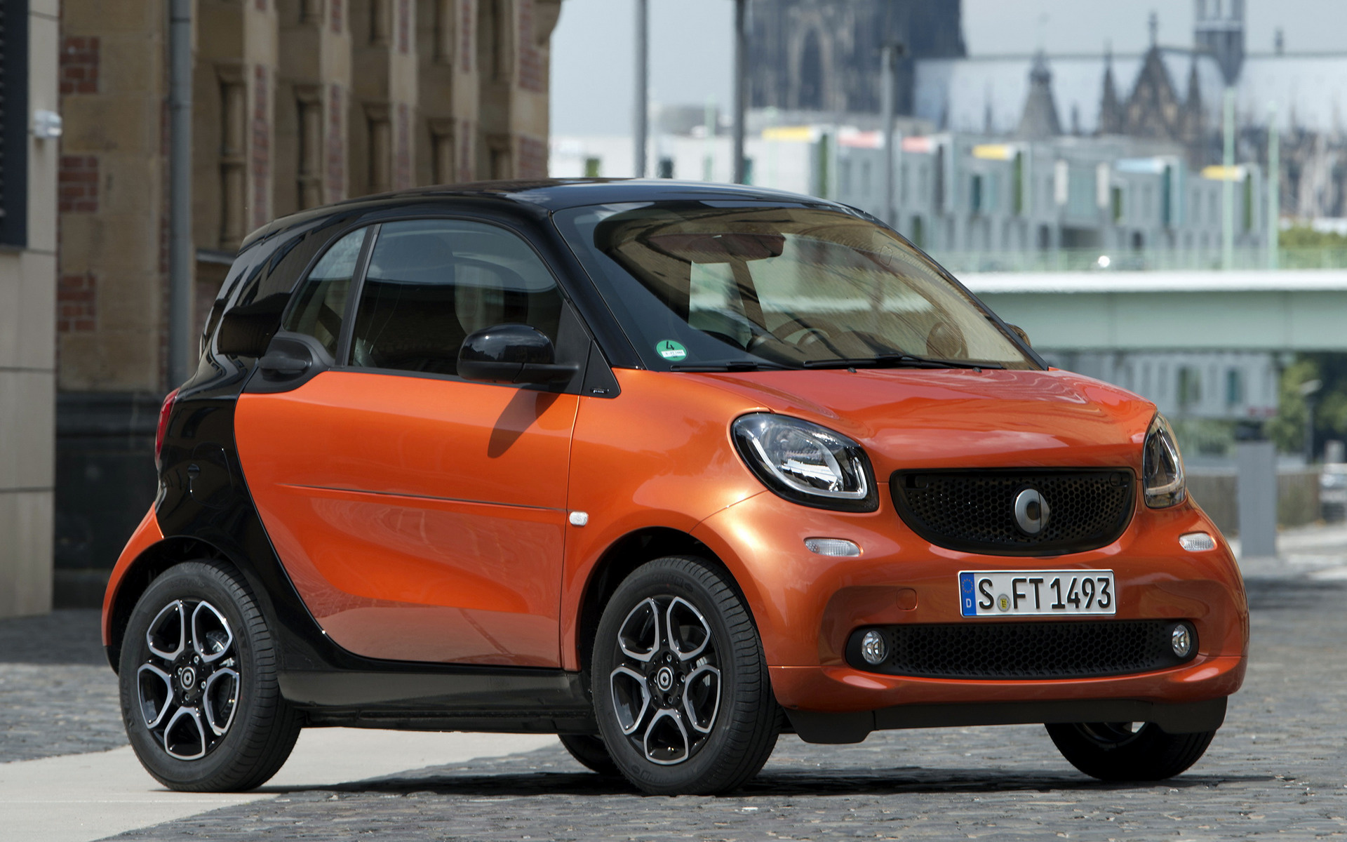 Смарт купить авто. Smart Fortwo. Smart Fortwo 3. Smart Fortwo 2014. Smart Fortwo хэтчбек.