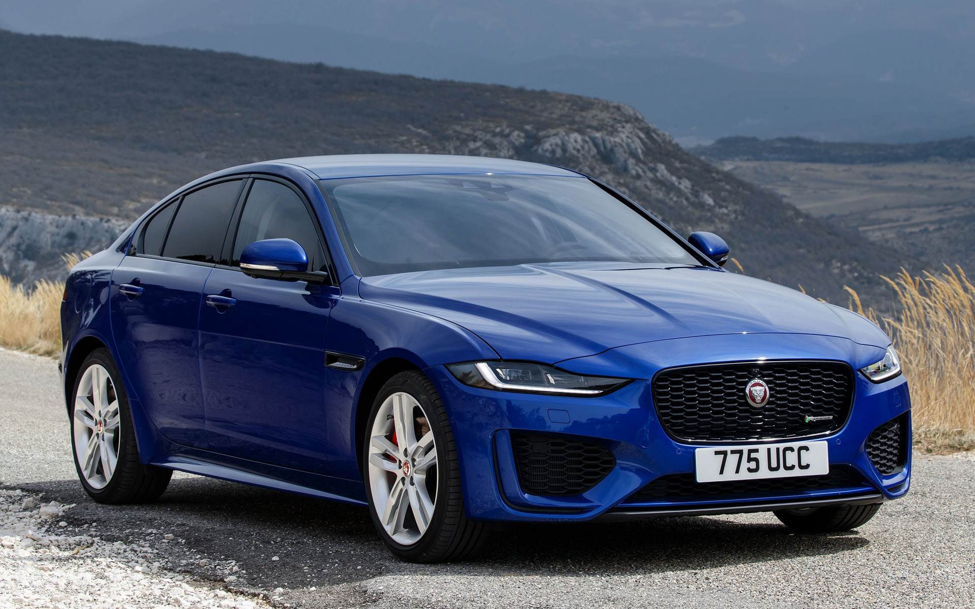 2019 Jaguar XE R-Dynamic - Wallpapers and HD Images | Car ...