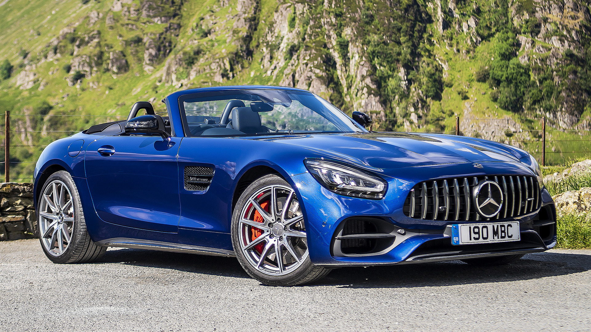 2019 Mercedes AMG GT S Roadster