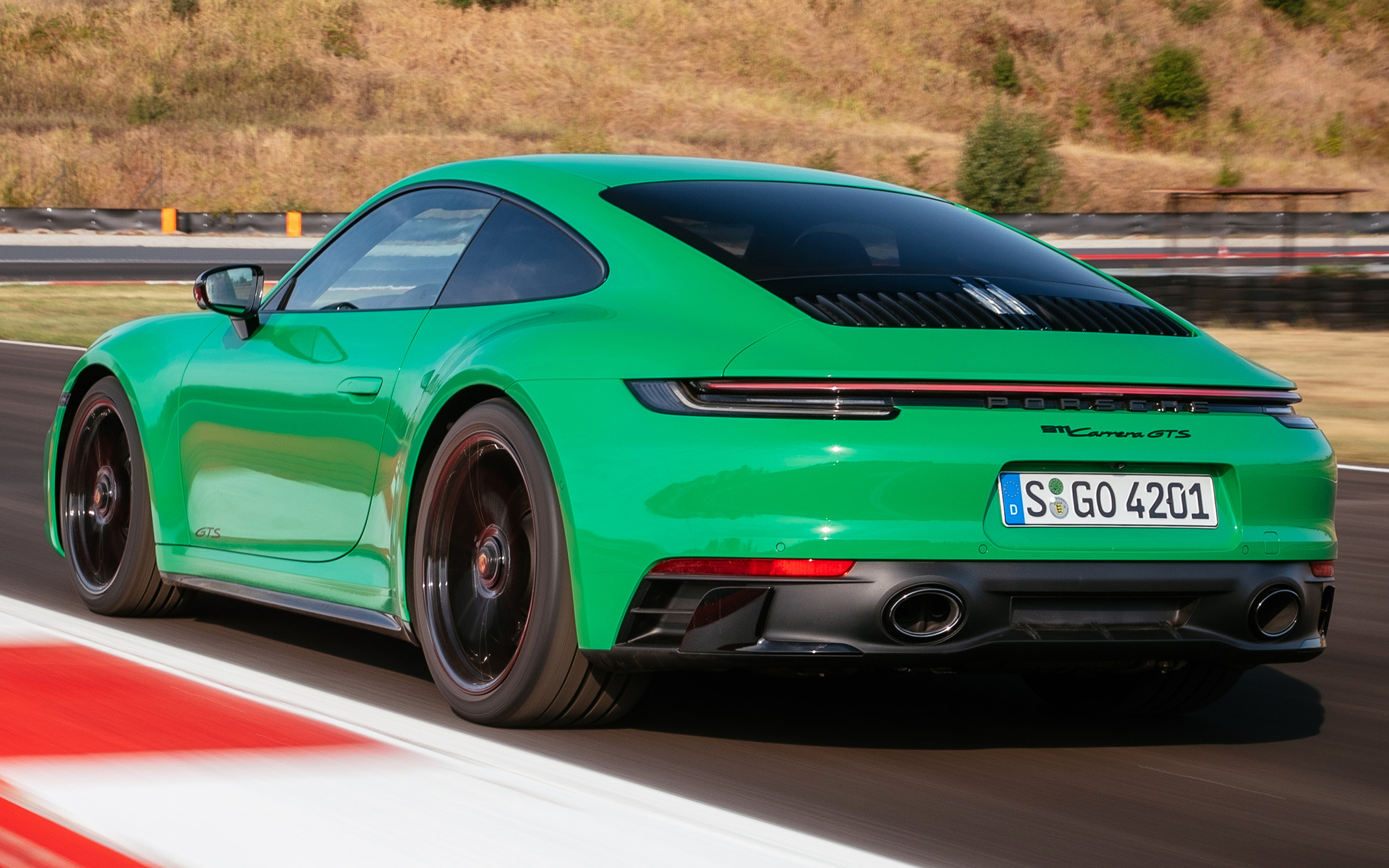 Порше 911 2024. Порше 911 GTS 2022. Porsche 911 Carrera GTS 992. Porsche 911 Carrera GTS 2022. Порше 911 ГТС 2022.
